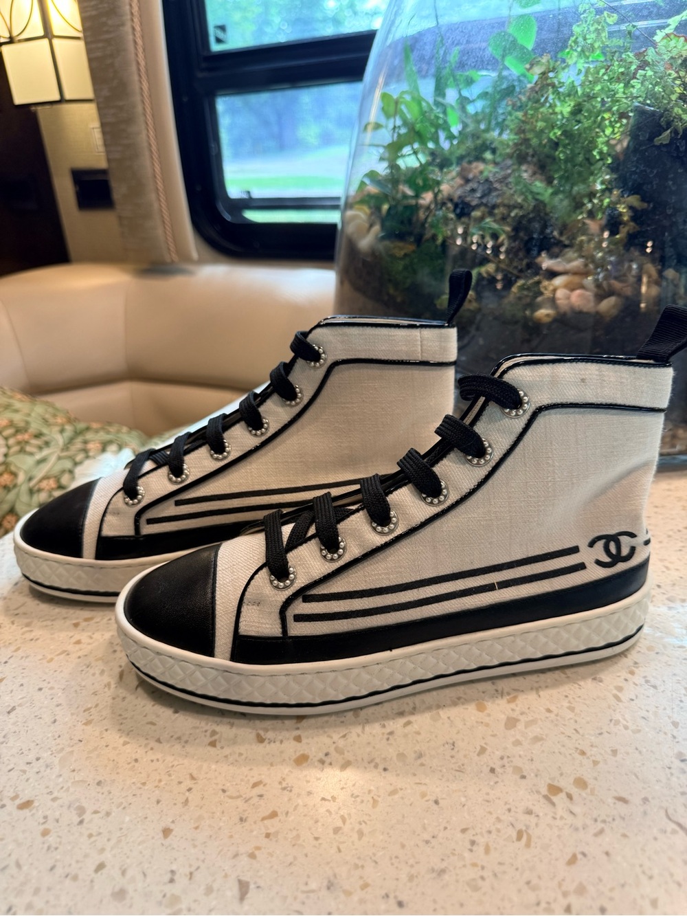 CHANEL White & Black High-Top Sneakers with CC Logo